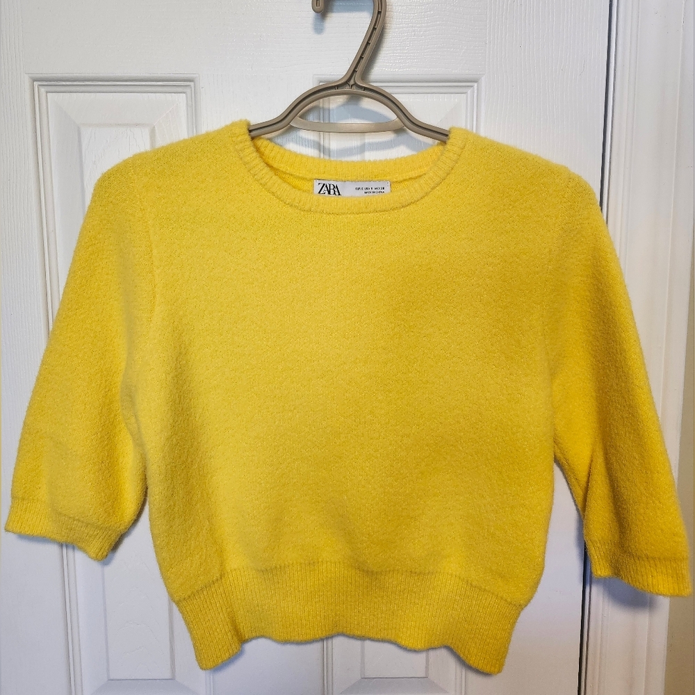 3/$50 Zara Bright Yellow Crop Top Sweater